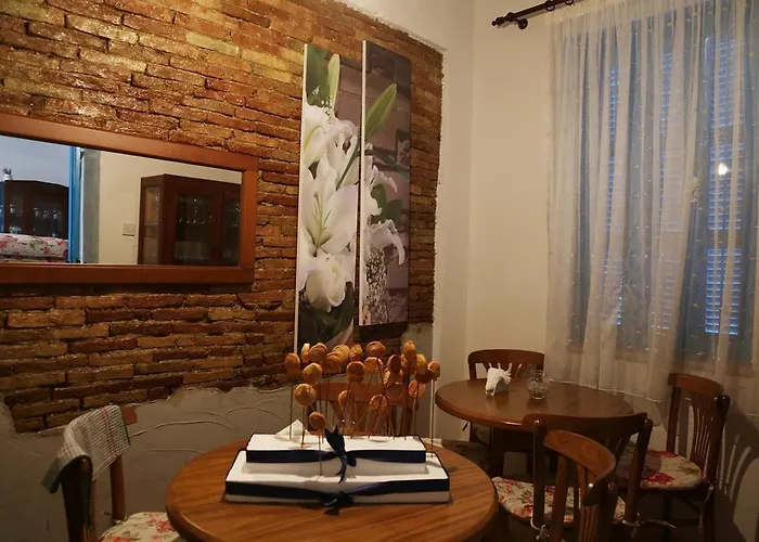 Panzió Cypriot Swallow Boutique 4*