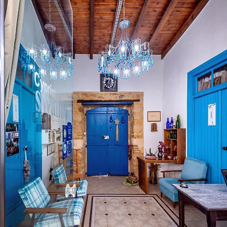 Cypriot Swallow Boutique 4* ניקוסיה