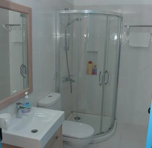 Bed & Breakfast Cypriot Swallow Boutique