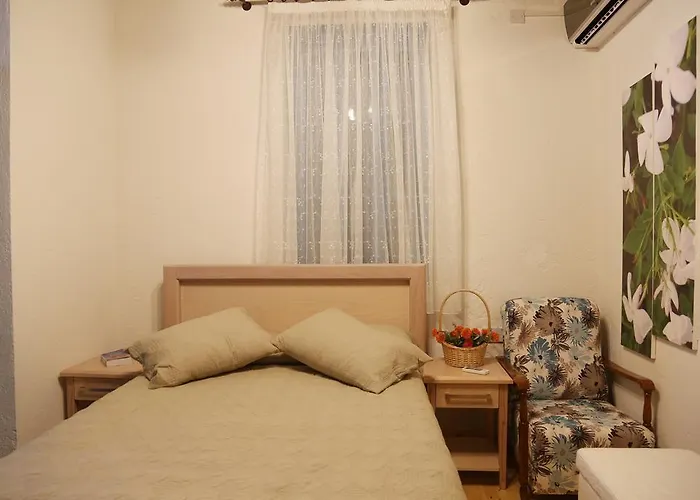 Panzió Cypriot Swallow Boutique