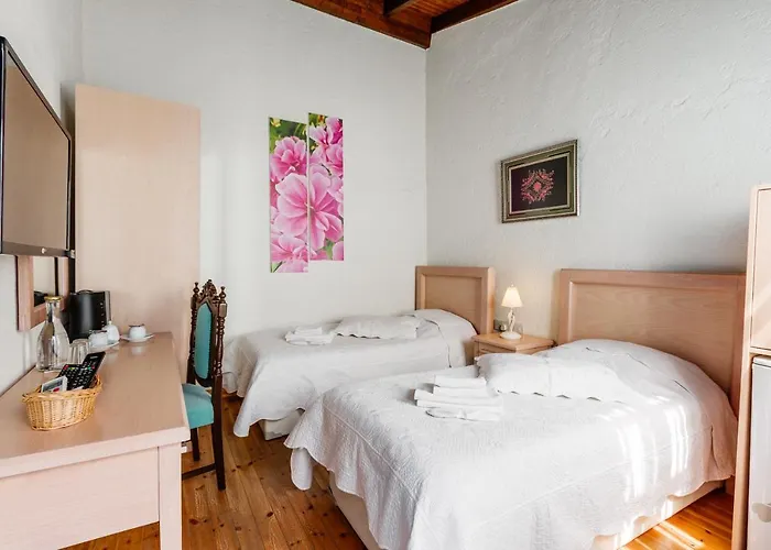 Cypriot Swallow Boutique Panzió 4*